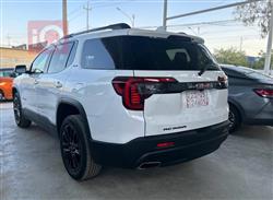 GMC Acadia